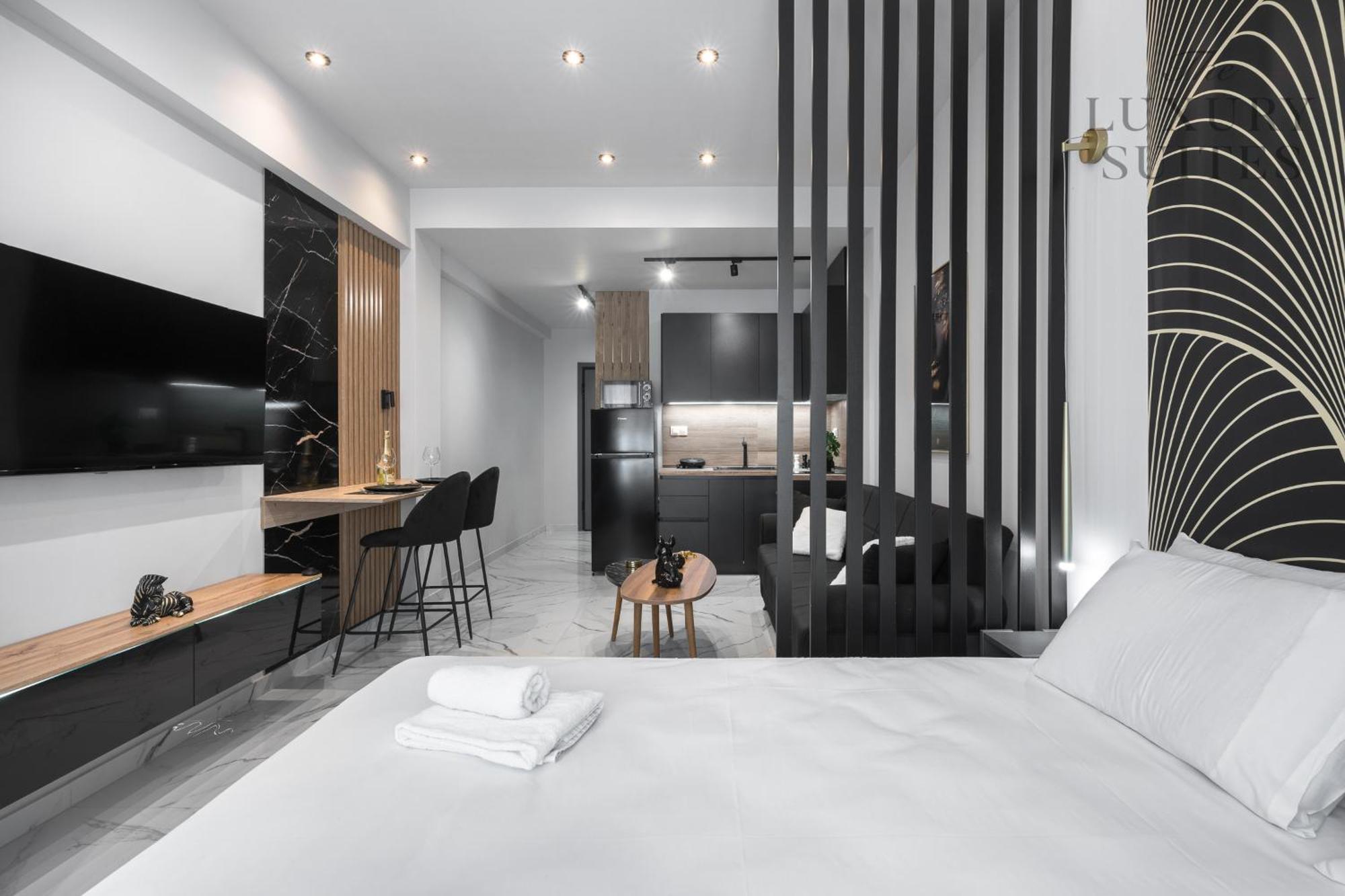 סלוניקי Maison Cristal, The Luxury Suites מראה חיצוני תמונה